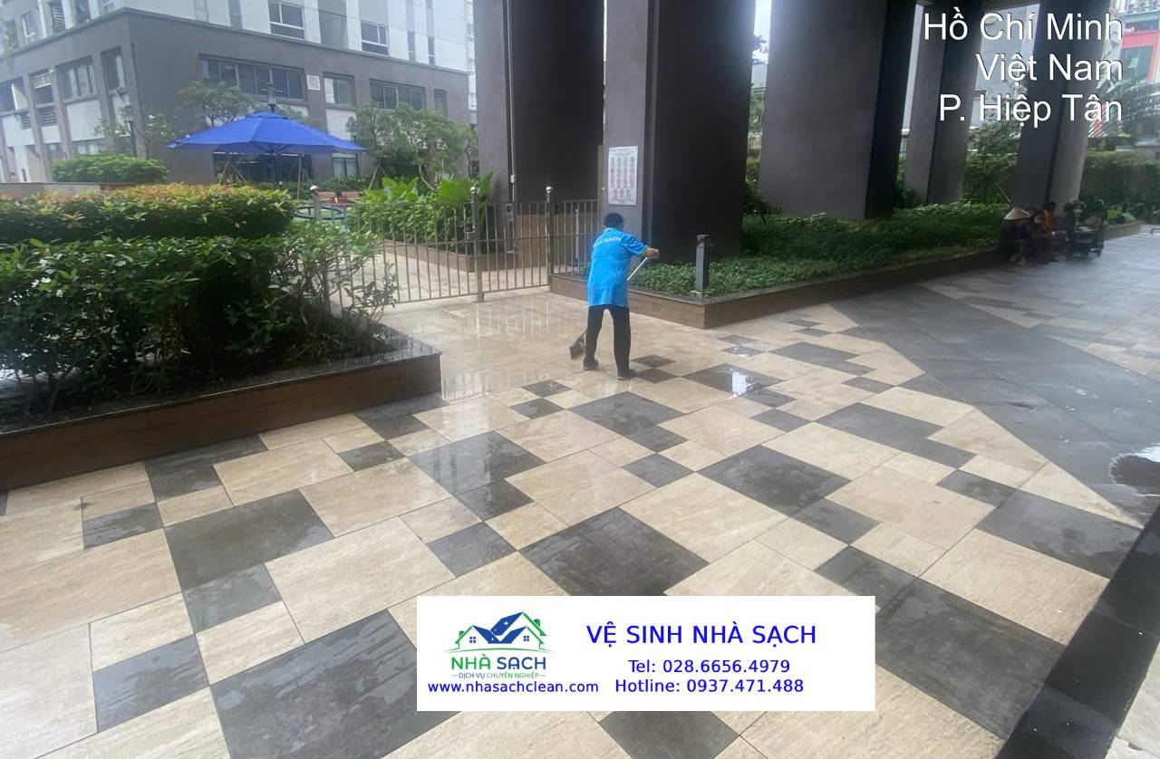 Vệ sinh công nghiệp trọn gói bao gồm những gì?