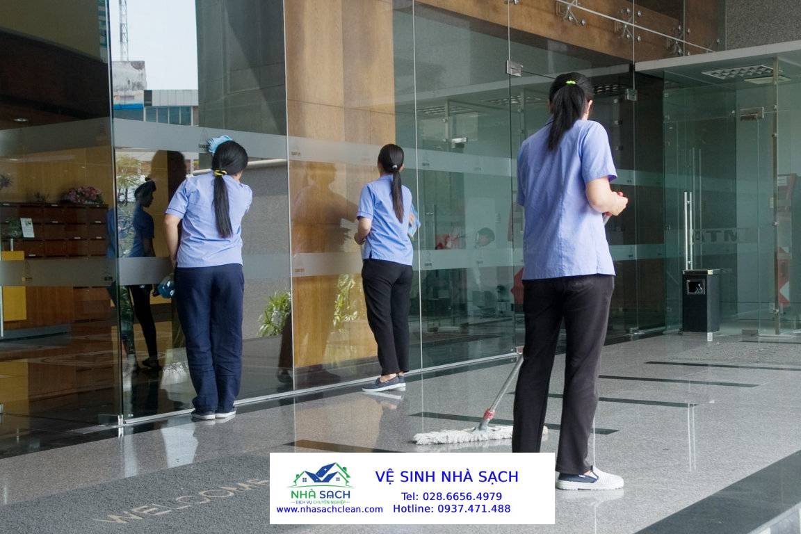 Cần đơn vị phụ trách vệ sinh cho tòa nhà văn phòng